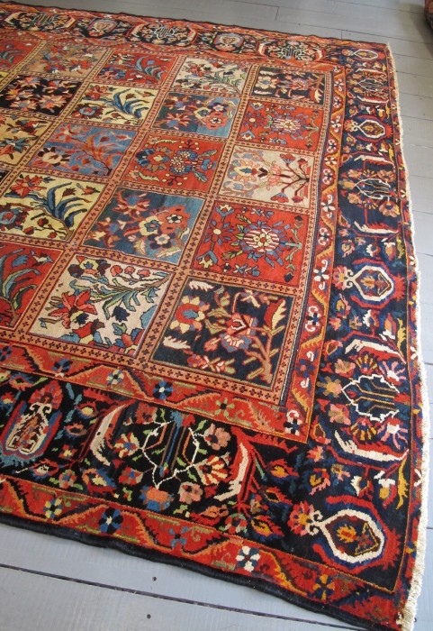Fine Baktiari Carpet