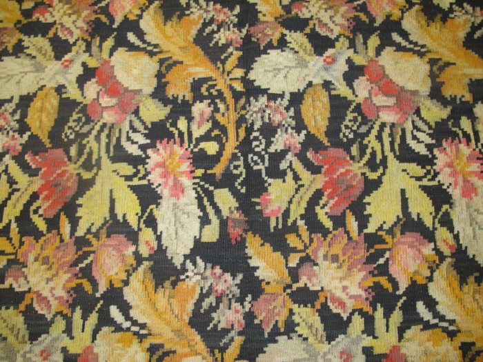 Fine Moldovan Kilim