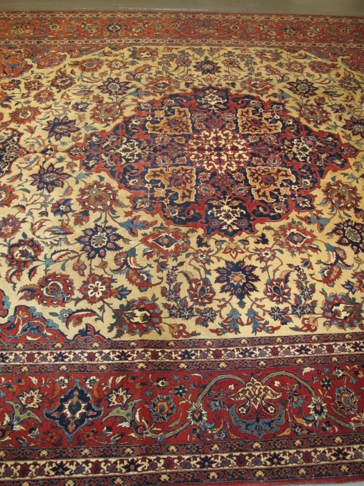 Very Fine Isfahan Carpet