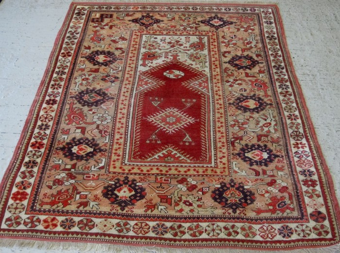 Melas Rug