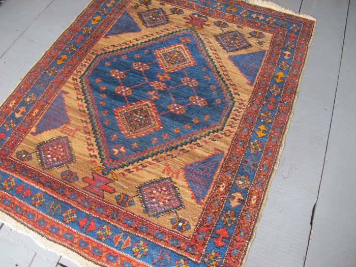 Bakshaish Rug