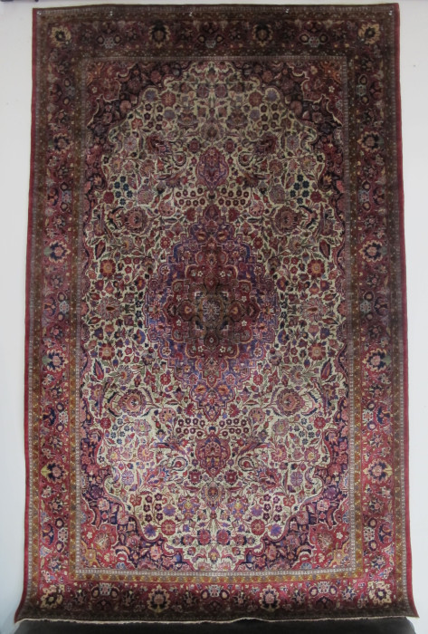 Fine Silk Kashan Rug