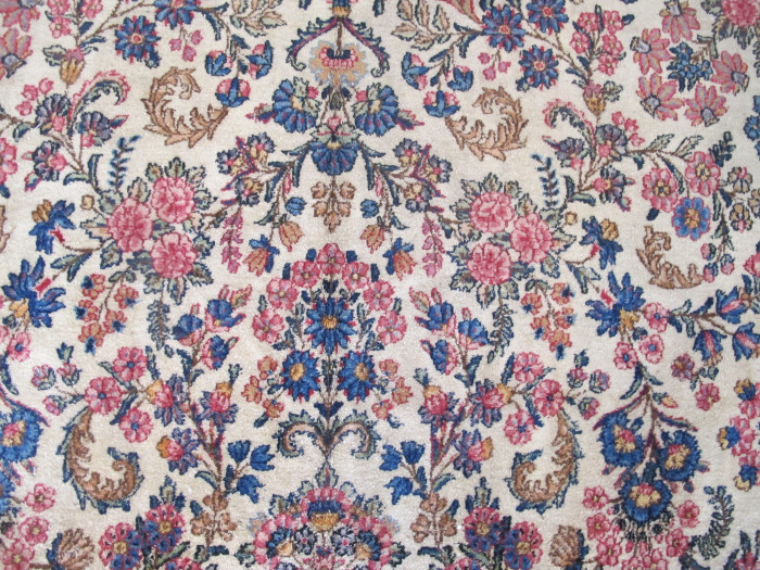 Fine Kirman Laver Carpet
