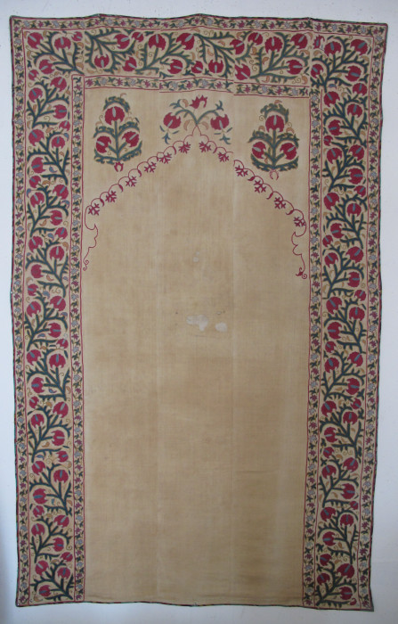 BoKhara Suzani with Architectural Design