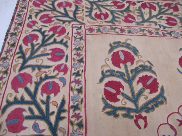 BoKhara Suzani with Architectural Design