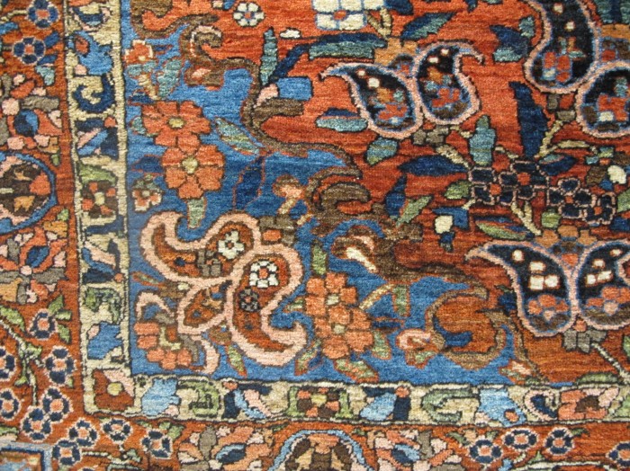 Fine Baktiari Rug