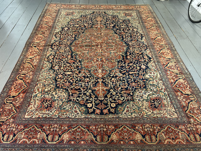 Fine Fereghan Carpet