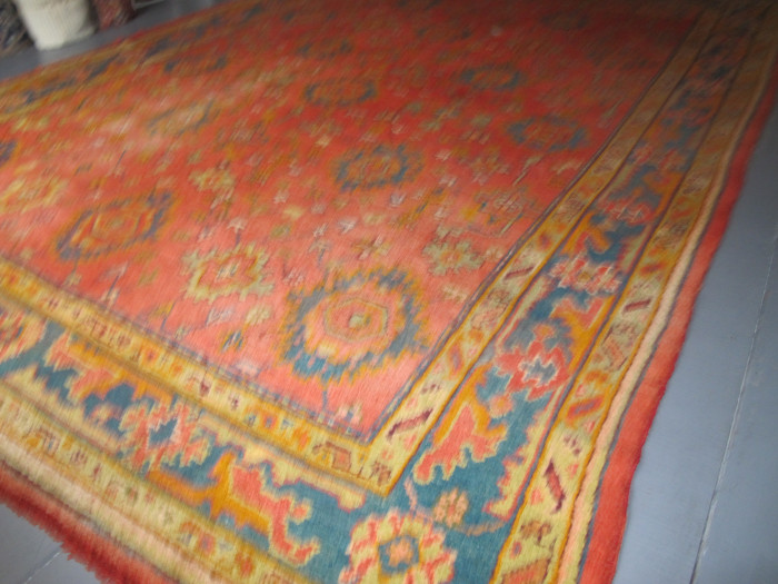 Spectacular Oushak Carpet