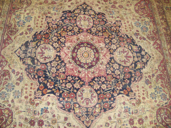 Kirman Laver Carpet