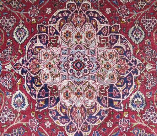 Fine Silk Kashan Rug, Central Persia, Circa 1930, 2.10m X 1.28m