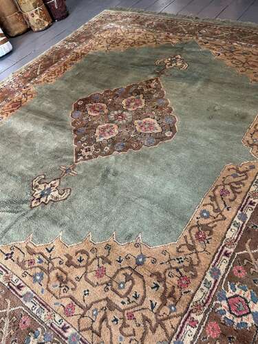 Oushak Carpet, West Anatolia, Circa 1900, 3.62m X 3.20m