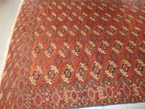Fine Tekke Carpet, Central Asia, Circa 1880, 3.26m X 2.25m