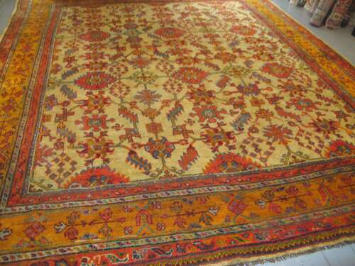 Oushak Wool Carpet, Western Turkey, Circa 1880, 4.13m X 3.67m