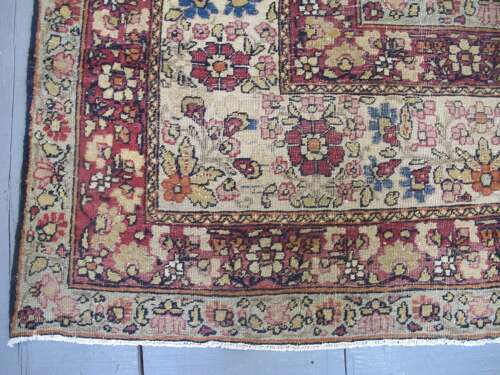 Kirman Laver Carpet, Circa 1870, 3.28m X 2.68m