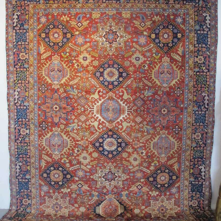 Fine Karaja Carpet, North-west Persia, Late 19th Century, 3.16m X 2.45m