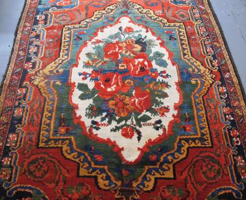Antique Persian Baktiar Rug, 2.05m X 1.36m