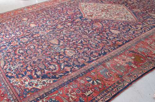 Exceptional Palace Size Antique Sultanabad Carpet, Circa 1880, 5.65m X 3.90m
