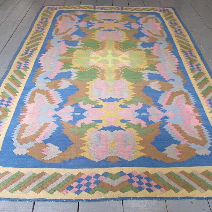 Mid-20th Century Abstract Wool Kilim, 3.05m x 1.99m.