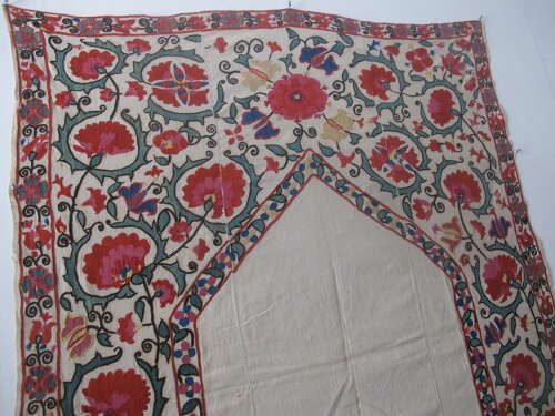 Bokhara Nim-Suzani with Architectural Design, Circa 1850, 1.23m x 0.92m