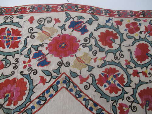 Bokhara Nim-Suzani with Architectural Design, Circa 1850, 1.23m x 0.92m