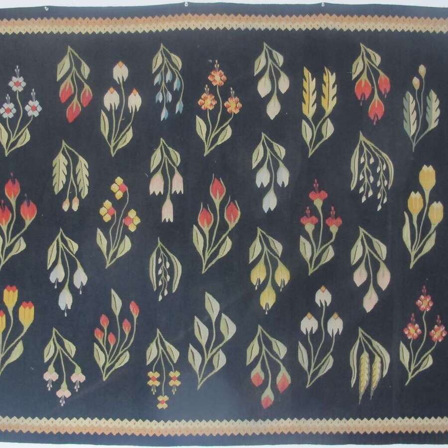 Floral Tapestry, Oltenia, Romania, Circa 1910, 1.20m x 1.72m