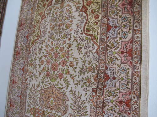 Fine Silk Hereke Rug