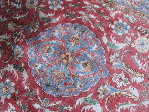 Fine Silk Hereke Rug
